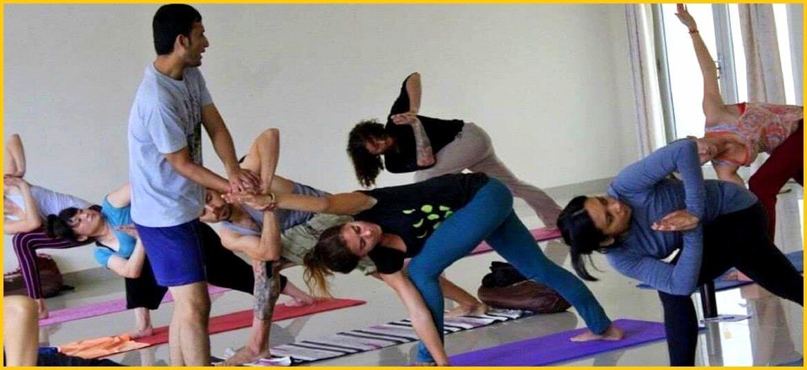 200 hour Yoga Teacher Training in Rishikesh